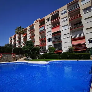 https://torremolinos-beach-2-bedrooms-with-terrace-and-pool.es-andalucia.com